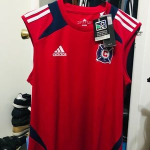 Men’s Adidas MLS Chicago Fire Muscle shirt Small
